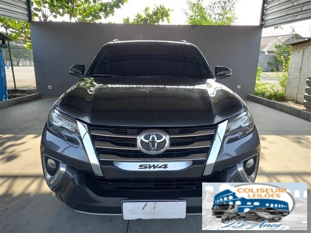 TOYOTA HILUX SWSRXA4FD 2017