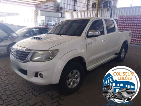Toyota Hilux CD 4X4 3.0 SRV ANO 2013/2014