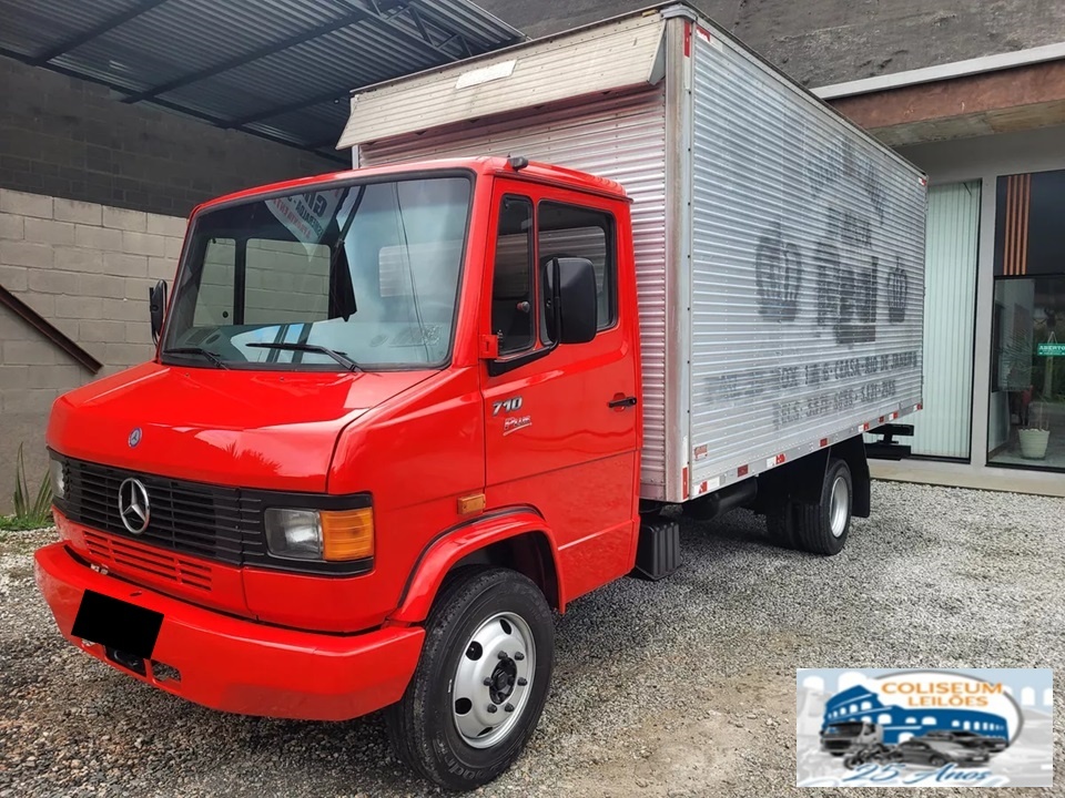 Mercedes Benz 710 Plus 2009