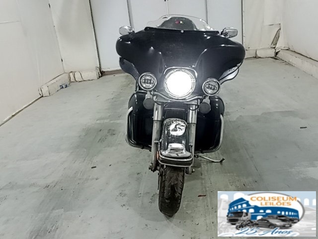 HARLEY DAVIDSON FLHTCU FLHTCU 2010