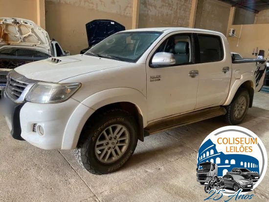 Toyota Hilux Cabine Dupla Hilux 3.0 TDI 4x4 CD SRV ANO 2013/2013 