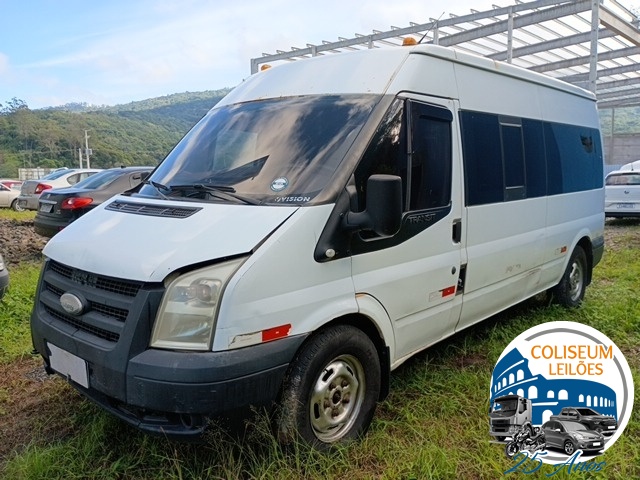 FORD TRANSIT 350L 2.4 BUS ANO 2010/2010